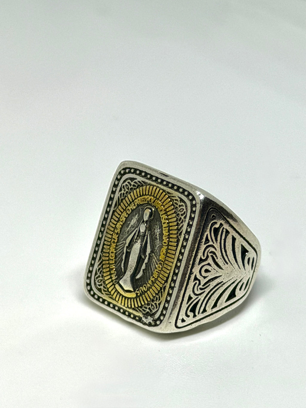 Anillo Virgen