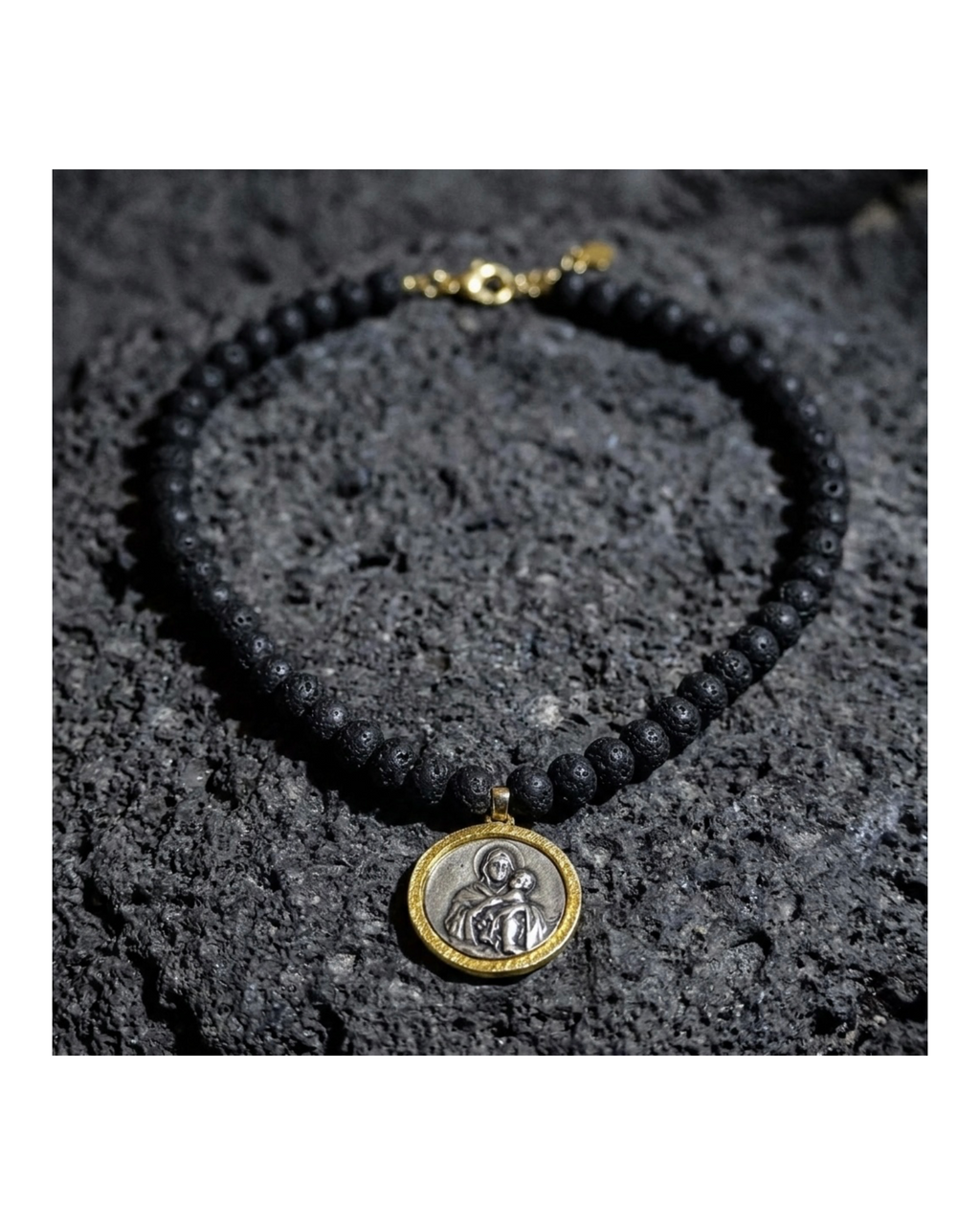 Collar Mater - Piedras Volcánicas